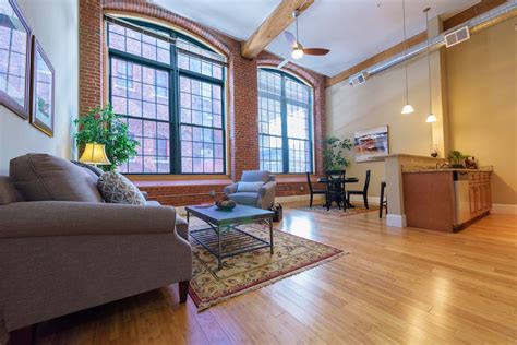 Virtual Tour. . Apartments for rent in lawrence ma
